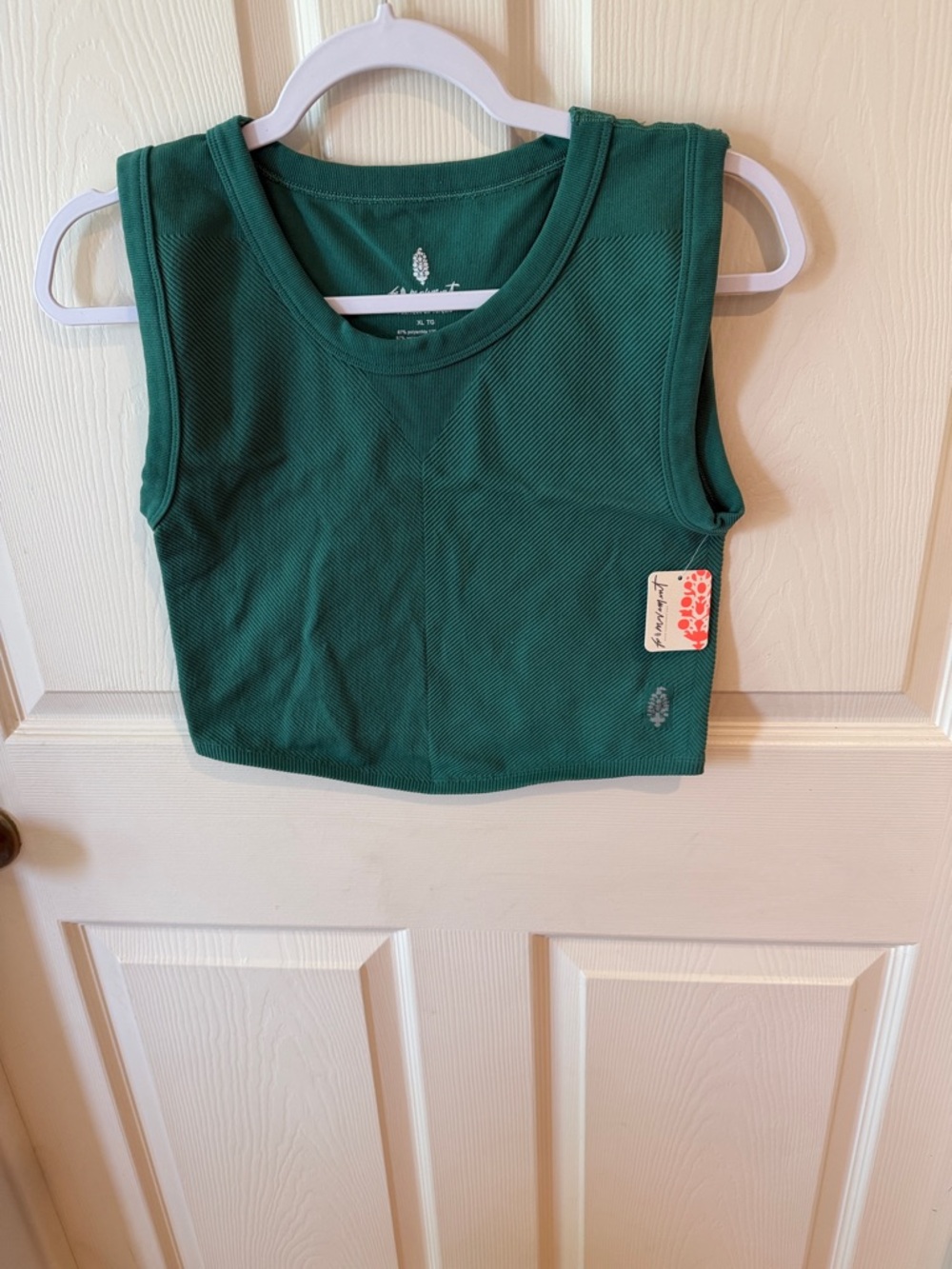 FP Free People Dark Green Women’s Cropped Tank Sz XL.  NWT. Box12